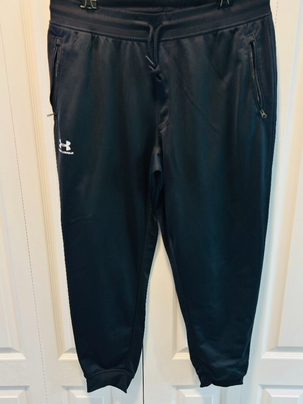 Under Armour Men's Black Joggers XL Athletic Performance Sweatpants Activewear